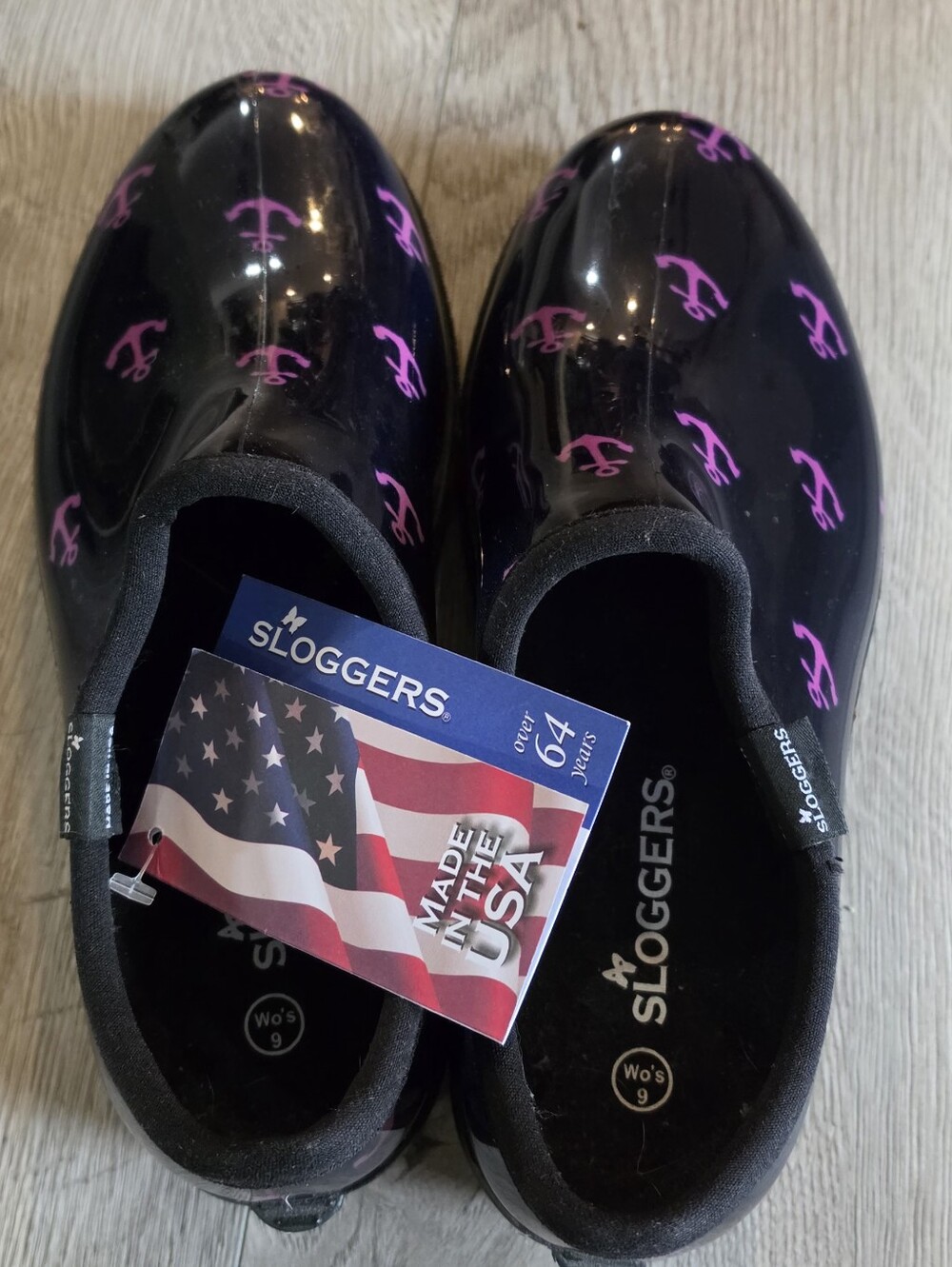 Sloggers Black Waterproof Slip-On Rain Clogs with Pink Anchor Print - Picture 4 of 9